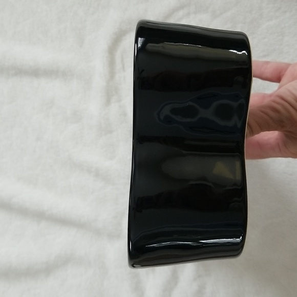 Rae Dunn Brew and Gruel Pet Bowl Bone shape green black - Picture 9 of 11